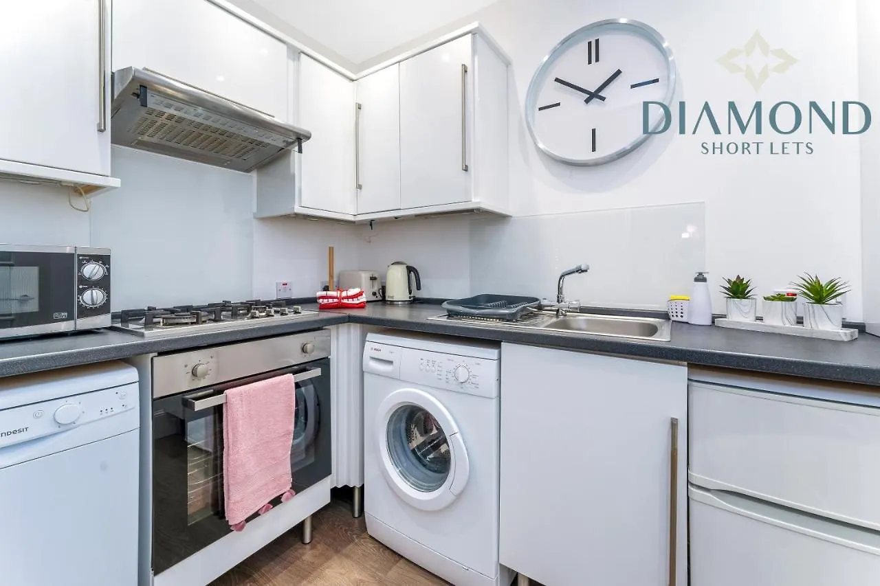 Spacious 1 Bed Ground Floor Apartment With Garden Edinburgh United Kingdom